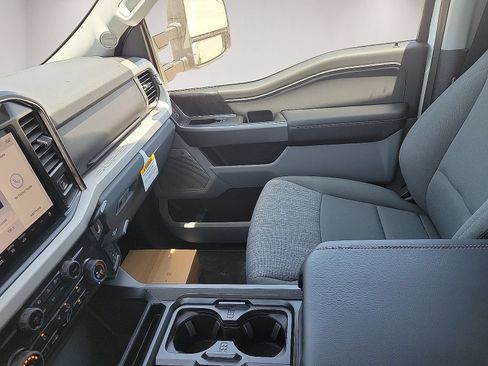 New 2026 Ford F250 XLT w/ XLT Premium Package AWD/4WD image 20