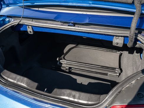 Used 2016 Chevrolet Camaro SS image 15