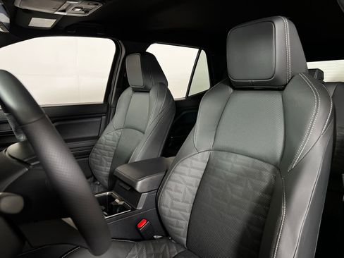 Used 2026 Toyota 4Runner TRD Off-Road Premium w/ Tow Technology Package image 11