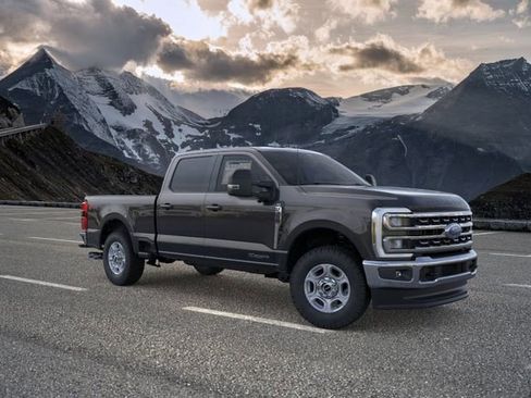 New 2026 Ford F350 XLT w/ XLT Premium Package AWD/4WD image 7