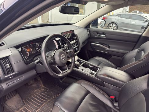 Certified 2022 Nissan Pathfinder SL image 10