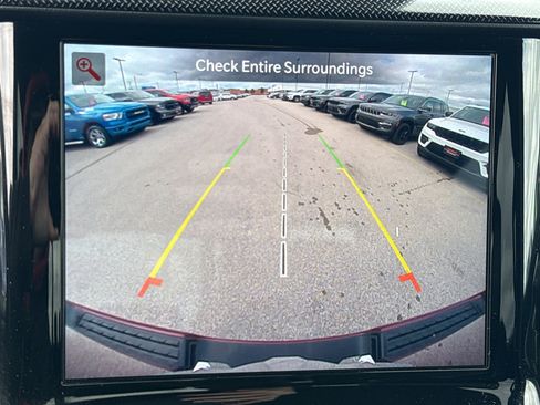 Used 2022 RAM 1500 Laramie w/ Sport Appearance Package AWD/4WD image 19