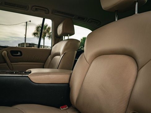 Used 2020 Nissan Armada Platinum w/ Captain's Chairs Package RWD image 11