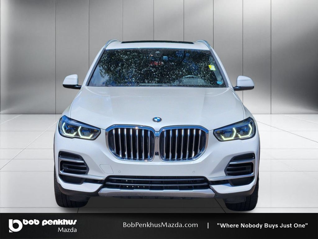 Used 2022 BMW X5 xDrive40i w/ Executive Package AWD/4WD image 22