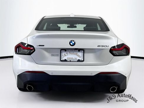Used 2024 BMW 230i xDrive Coupe w/ Convenience Package AWD/4WD image 6
