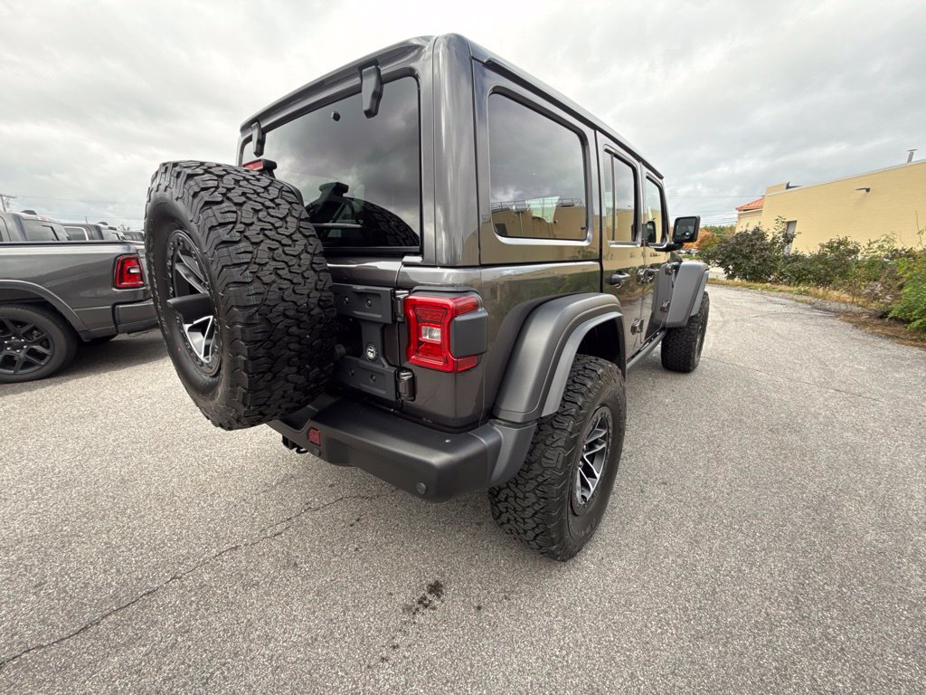 Used 2026 Jeep Wrangler Unlimited Rubicon 392 w/ Quick Order Package 27X Moab AWD/4WD image 5