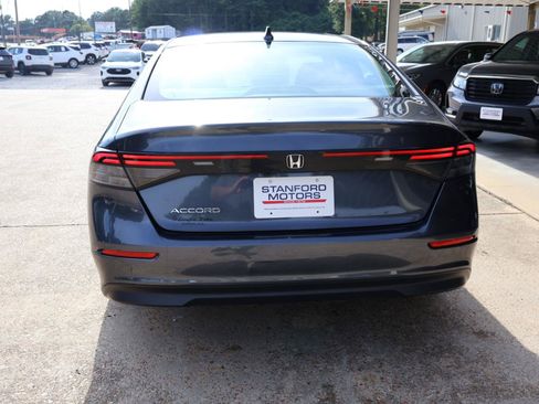 Used 2024 Honda Accord EX image 20