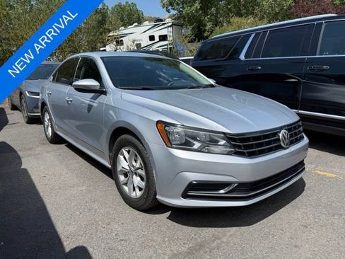 Used 2017 Volkswagen Passat 1.8T S FWD image 1