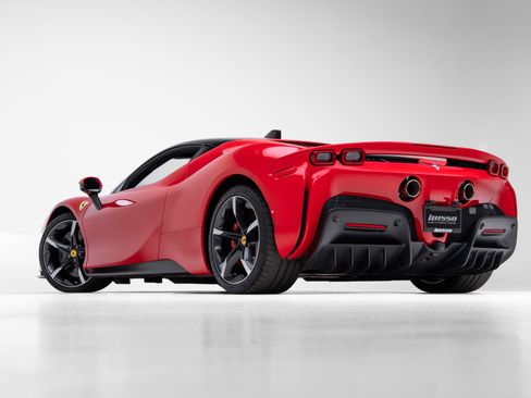 Used 2023 Ferrari SF90 Stradale image 50