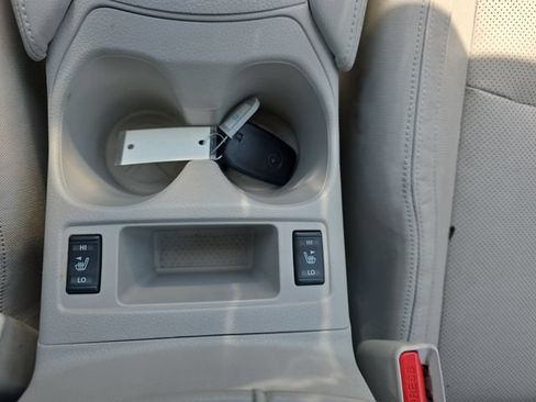 Used 2017 Nissan Rogue Sport SL w/ SL Premium Package FWD image 26