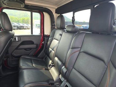 Used 2021 Jeep Gladiator Mojave AWD/4WD image 27