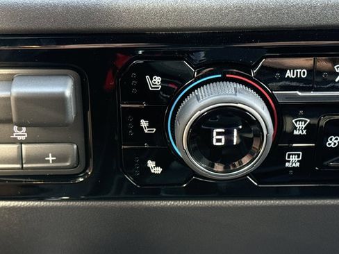 New 2026 Chevrolet Silverado 1500 ZR2 w/ Dark Appearance Package image 20