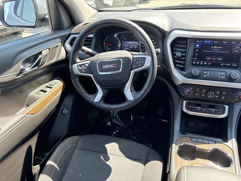 Certified 2023 GMC Acadia SLE w/ Driver Convenience Package image 25