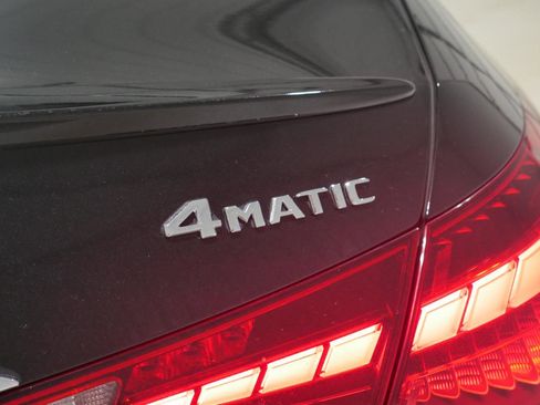 Used 2022 Mercedes-Benz C 300 4MATIC Sedan image 25