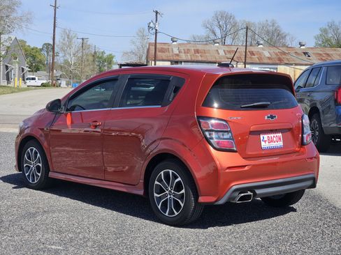 Used 2020 Chevrolet Sonic LT image 4