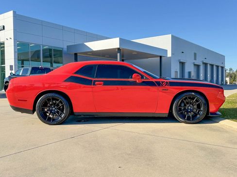 Used 2023 Dodge Challenger R/T Scat Pack w/ T/A Package image 33