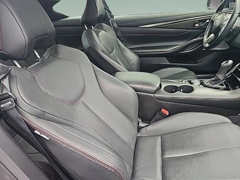 Used 2022 INFINITI Q60 Red Sport 400 w/ Carbon Fiber Package image 30