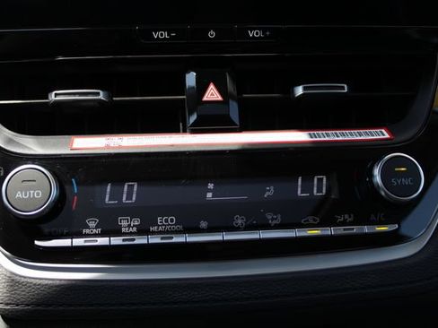 Certified 2026 Toyota Corolla Cross XLE w/ Convenience Package FWD image 63