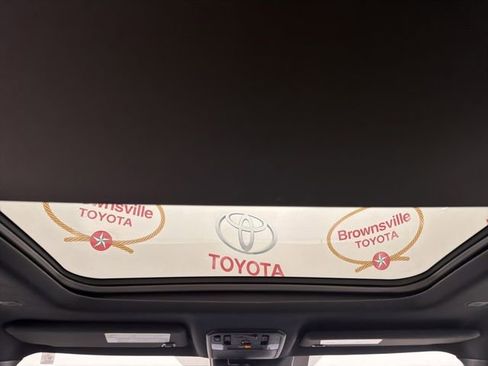 Used 2025 Toyota Tundra Limited AWD/4WD image 50