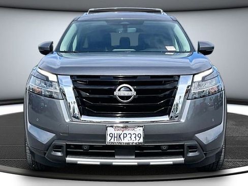 Certified 2023 Nissan Pathfinder SL w/ SL Premium Package image 2