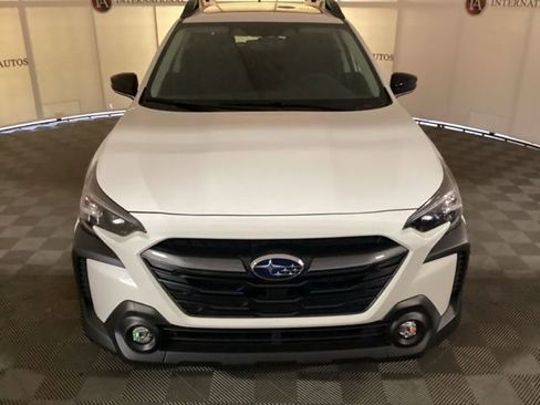 Certified 2025 Subaru Outback Premium image 2