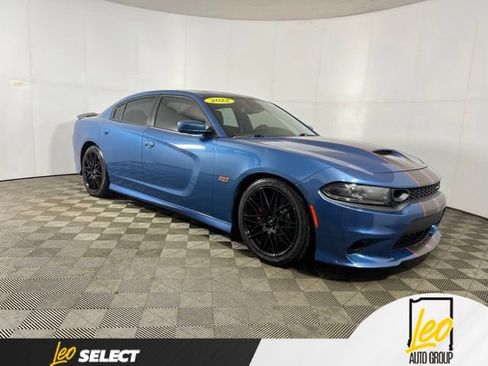 Used 2022 Dodge Charger Scat Pack w/ Plus Group RWD image 10