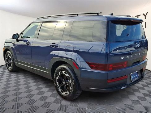 Certified 2025 Hyundai Santa Fe SEL image 6