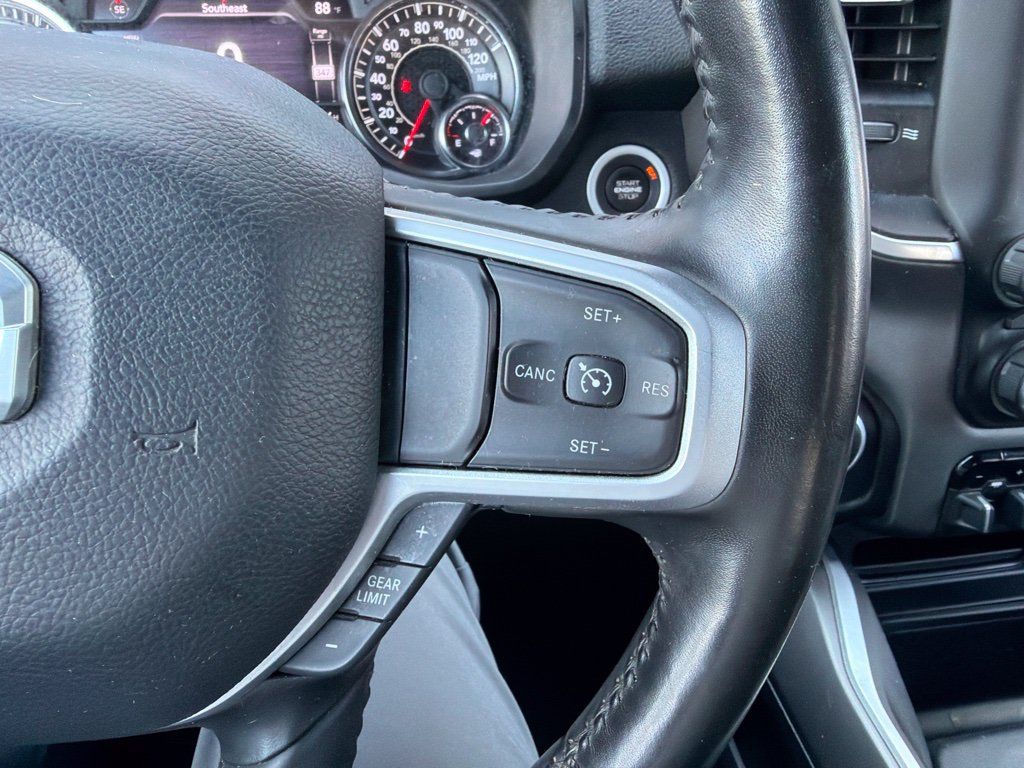 Used 2021 RAM 1500 Big Horn AWD/4WD image 18