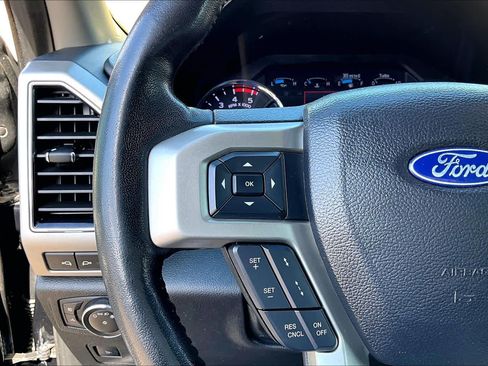 Used 2021 Ford F250 Lariat AWD/4WD image 23
