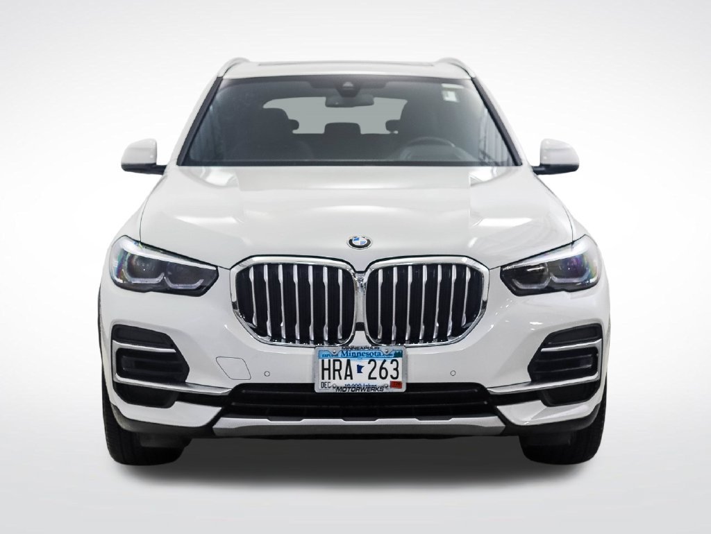 Used 2022 BMW X5 xDrive40i w/ Premium Package AWD/4WD image 8