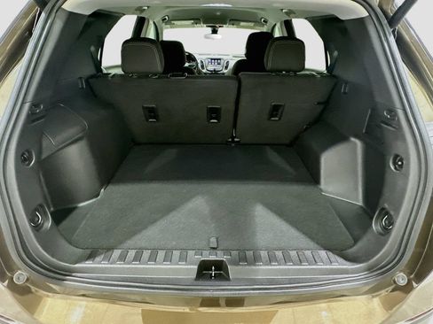 Used 2023 Chevrolet Equinox LT AWD/4WD image 26