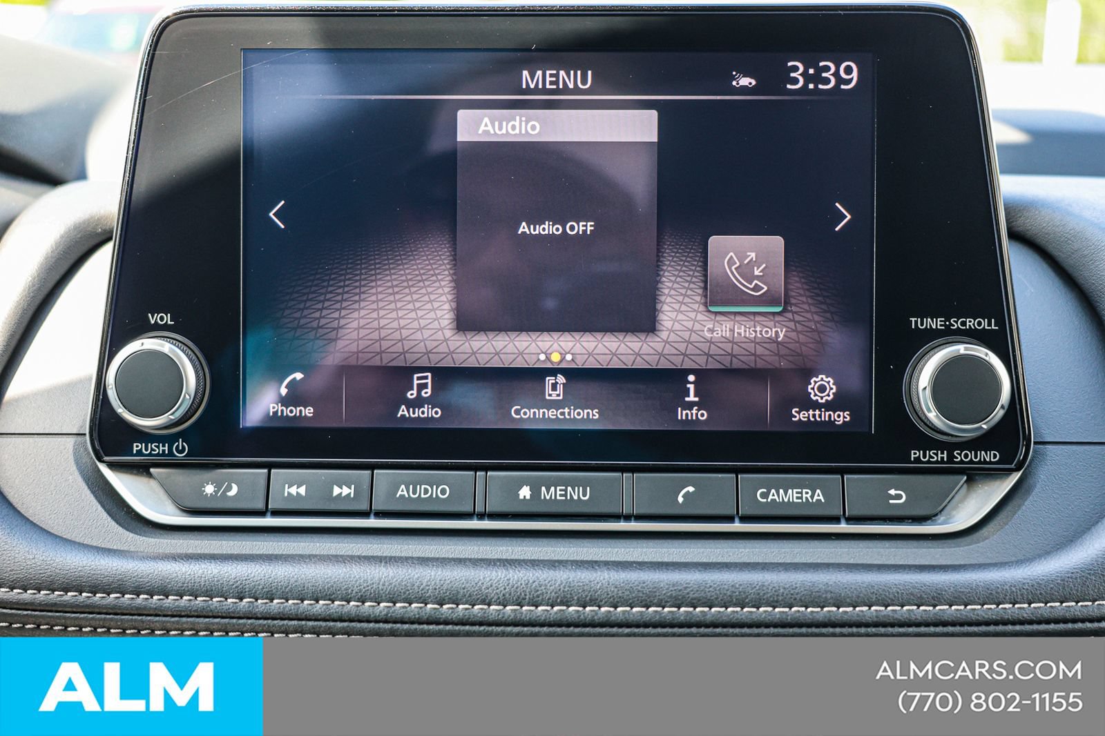 Used 2025 Nissan Rogue SV FWD image 29