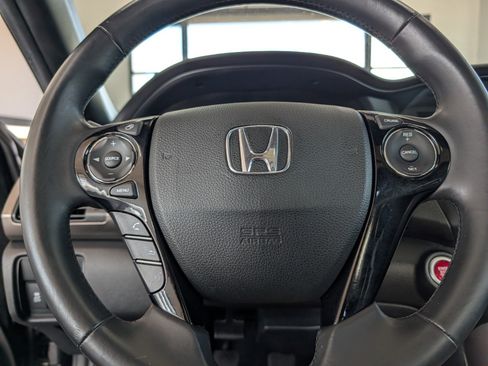 Used 2016 Honda Accord EX-L image 15
