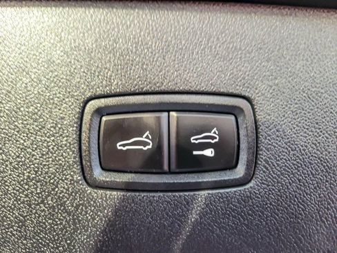 Used 2022 Porsche Cayenne GTS image 20