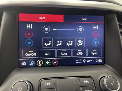 Certified 2023 GMC Acadia SLE w/ Driver Convenience Package image 21