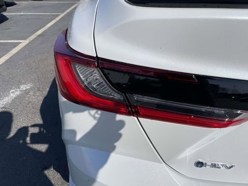 Used 2025 Toyota Camry XSE w/ Premium Plus Package image 25