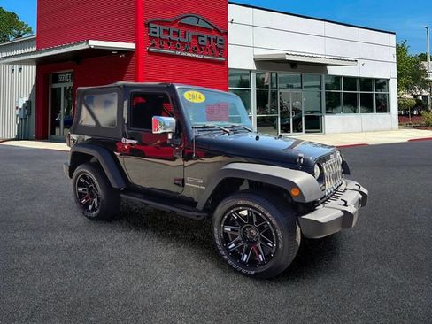 Used 2014 Jeep Wrangler Sport AWD/4WD image 7