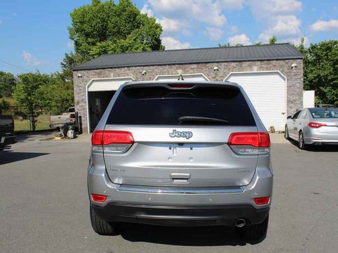 Used 2015 Jeep Grand Cherokee Limited AWD/4WD image 6