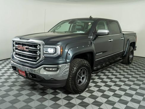 Used 2018 GMC Sierra 1500 SLT AWD/4WD image 3