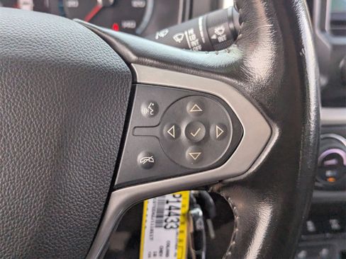 Used 2018 Chevrolet Colorado ZR2 image 25