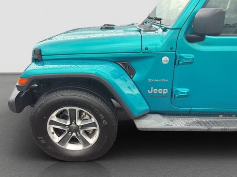 Used 2019 Jeep Wrangler Unlimited Sahara AWD/4WD image 21