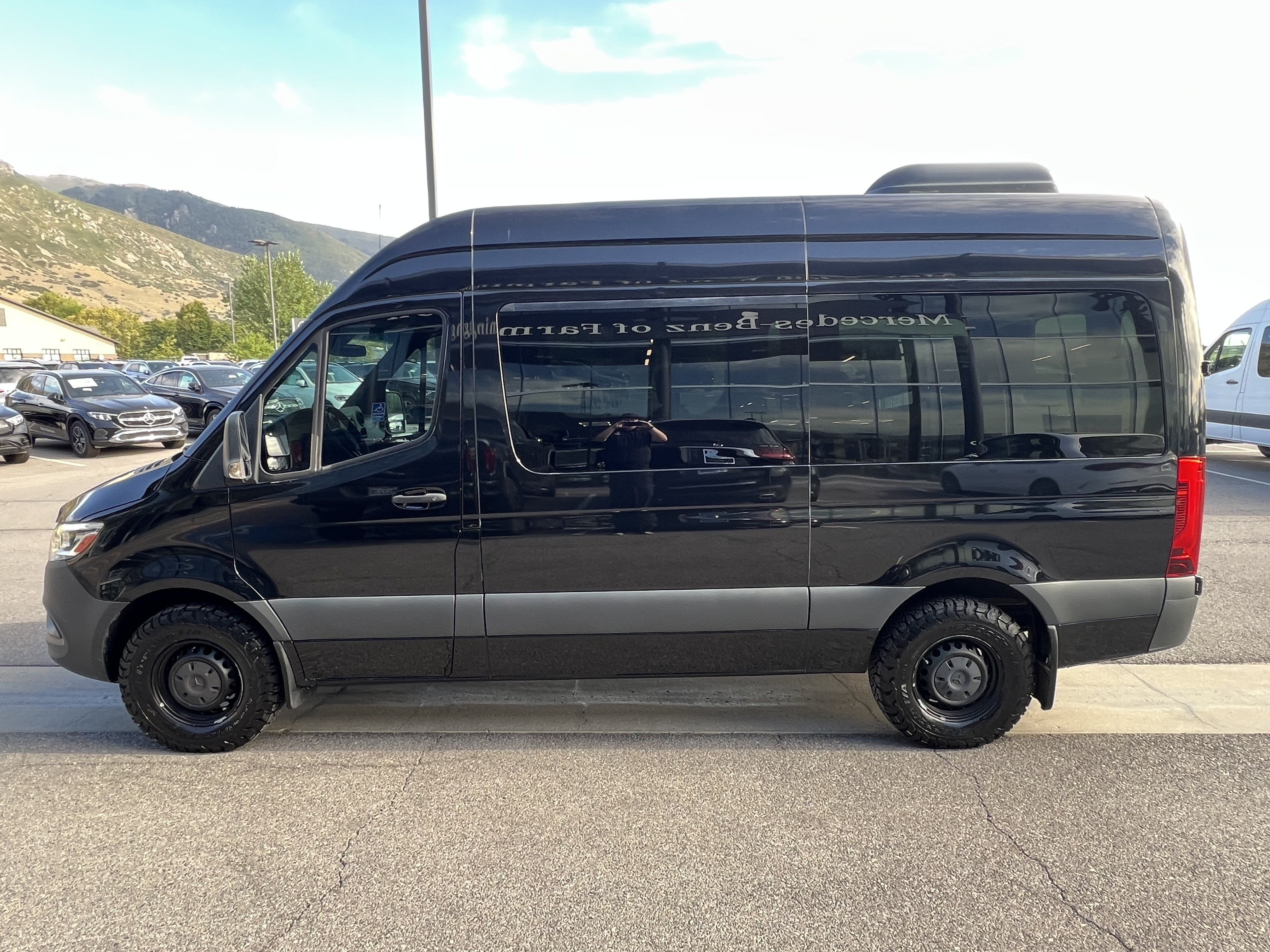 Used 2023 Mercedes-Benz Sprinter 2500 image 8