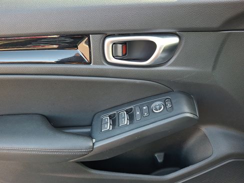 Certified 2023 Honda Civic EX-L image 12