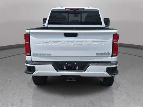 Used 2025 Chevrolet Silverado 2500 High Country w/ Technology Package AWD/4WD image 6