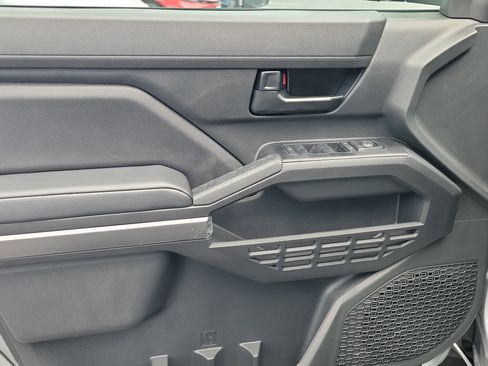 New 2026 Toyota Tacoma SR5 AWD/4WD image 19