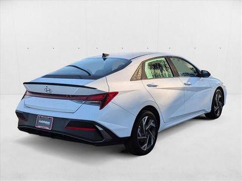 New 2025 Hyundai Elantra Sport FWD image 2