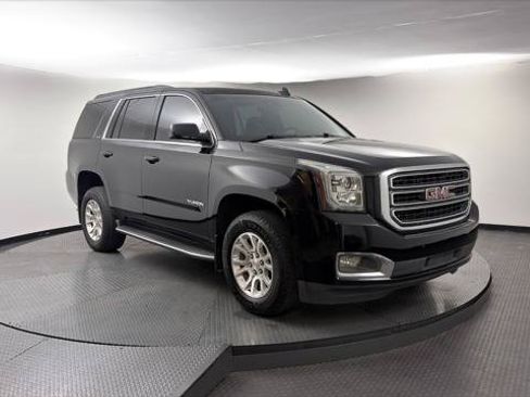 Used 2017 GMC Yukon SLT AWD/4WD image 11