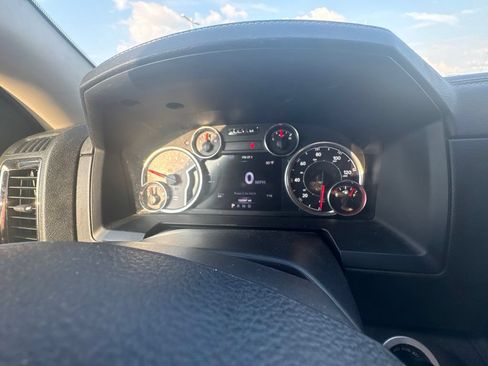 Used 2016 RAM 1500 Sport w/ Black Ram 1500 Sport Group AWD/4WD image 5