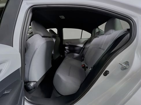 Used 2025 Toyota Corolla SE w/ Convenience Package image 29