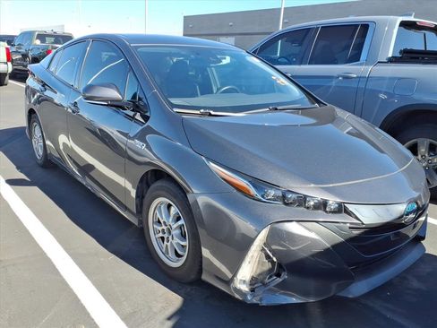 Certified 2020 Toyota Prius Prime XLE image 2